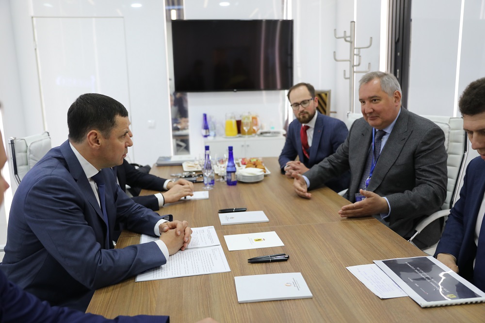 https://www.yarregion.ru/newsPics/2021-06-03-roskos/4.JPG