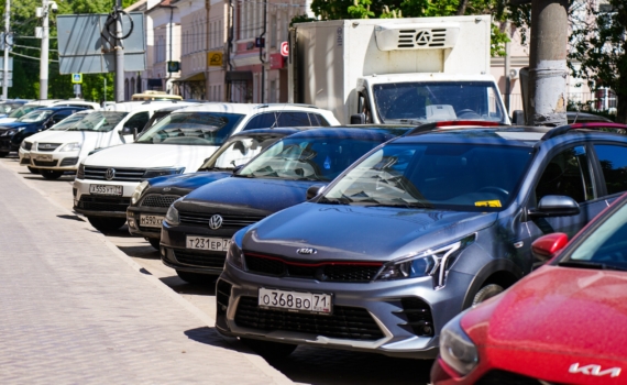 На аукционах в Ярославской области можно приобрести автомобили должников по цене ниже рыночной