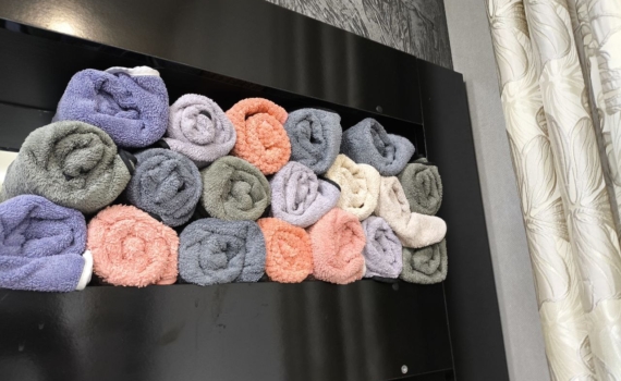 Куда спрятать вещи, чтобы их не было видно? Идеи, о которых мало знают — хранилище в скрытых зонах Куда спрятать вещи, чтобы их не было видно? Идеи, о которых мало знают — хранилище в скрытых зонах